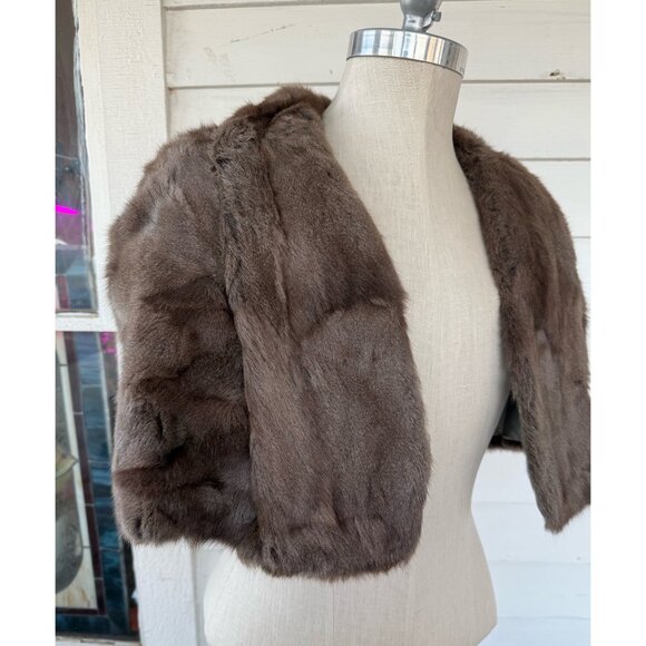 Vintage 40's Smoke Gray Muskrat Fur Stole Capelet - Picture 2 of 16